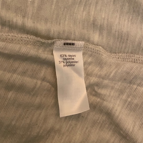 NWT Maurices Graphic T - Shirt - Picture 7 of 11